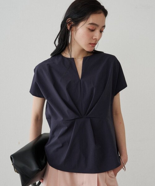 LOUNGEDRESS(ラウンジドレス)の「フロントタックブラウス(シャツ/ブラウス・レディース・オフホワイト/ネイビー/ベージュ・FREE)」の20枚目の写真
