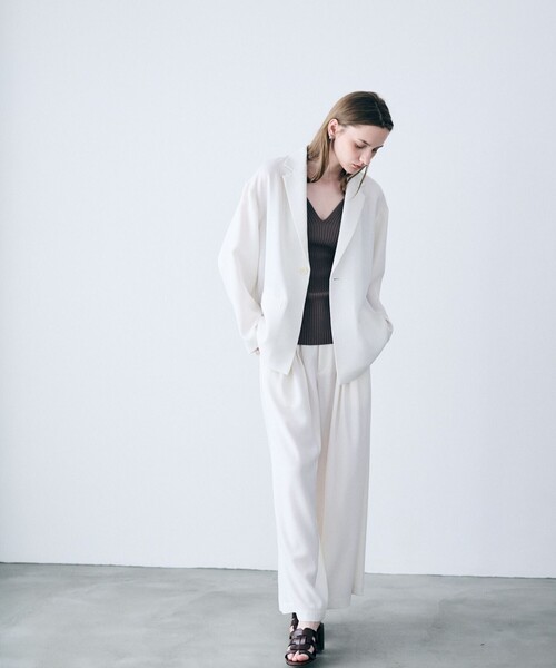 uncrave（アンクレイヴ）の「リネンライクツイル ワイドパンツ（その他パンツ・レディース・ベージュ系5/ダークブラウン系/ホワイト系/ネイビー系5・0/1/2）」の10枚目の写真