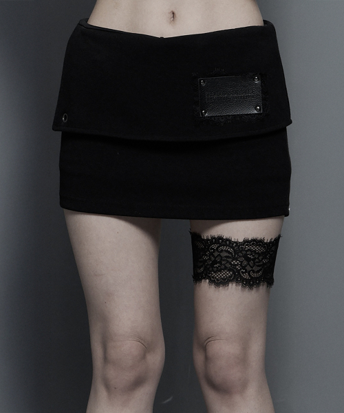 ETRE AU SOMMET(エトレオソメ)の「Lace-Up Mini Skirt Pants (Black)(スカート・レディース・ブラック・FREE)」の4枚目の写真