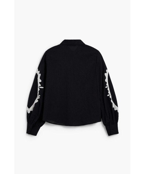 Desigual(デシグアル)の「エスニック刺繍ランタンスリーブシャツ(シャツ/ブラウス・レディース・ブラック・M/S/XS/XL/L)」の2枚目の写真