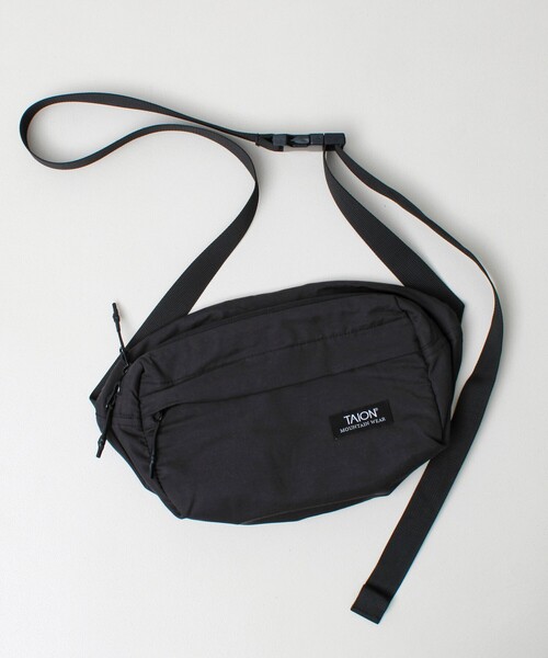TAION(タイオン)の「【TAION / タイオン】MOUNTAIN WAIST POUCH(ショルダーバッグ・メンズ・オリーブ/ライトグレー/ネイビー/ブラック・FREE)」の15枚目の写真