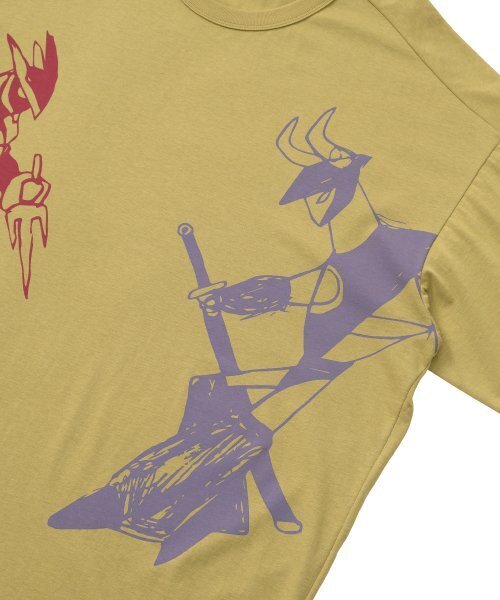 AJOBYAJO（アジョバイアジョ）の「Robots Duel Oversized T-Shirt [Mustard]（Tシャツ/カットソー・レディース・その他・LARGE/XL）」の3枚目の写真