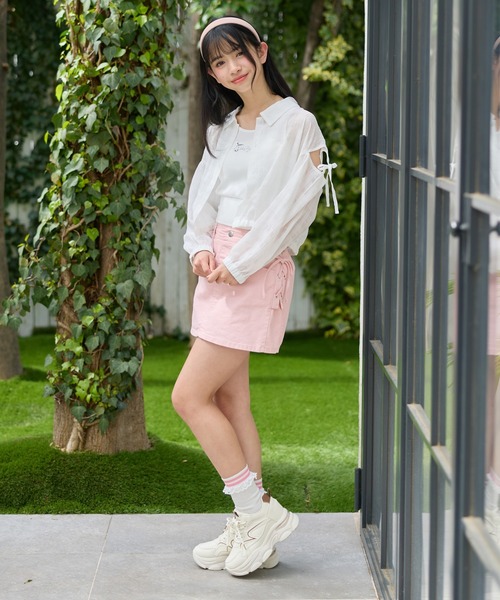 Amourire girl(アムリールガール)の「レースアップミニ丈デニムカーゴスカート(インナーパンツ付き)(スカート・キッズ・ピンク/グレー・160cm/150cm/140cm)」の18枚目の写真
