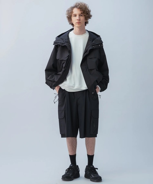 +phenix(プラスフェニックス)の「+phenix/プラスフェニックス/TECH WIDE CARGO SHORTS / テック ワイド カーゴショーツ(カーゴパンツ・メンズ・ブラック・L/M)」の6枚目の写真