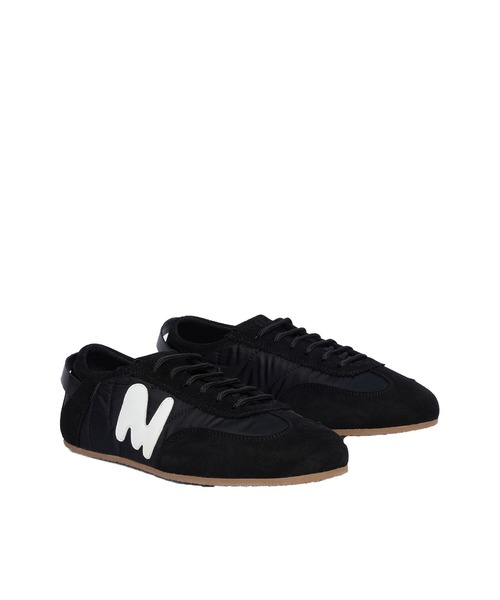 MSGM(エムエスジーエム)の「MSGM Super Light スエードスニーカー(スニーカー・レディース・ブラック/ピンク・38/37)」の2枚目の写真