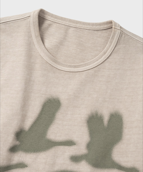 NONBLANK(ノンブランク)の「PAUSE BIRD HS Tシャツ_BEIGE(Tシャツ/カットソー・メンズ・ベージュ・MEDIUM/LARGE/X-LARGE)」の3枚目の写真
