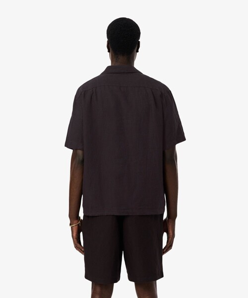 LACOSTE(ラコステ)の「オーバーサイズ リネンオープンカラーシャツ(シャツ/ブラウス・メンズ・オフホワイト/ブラウン/ピンク・38/39/40/41)」の5枚目の写真
