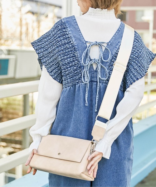 GORGE(ゴージ)の「《太ショルダー×フラップ》ショルダーバッグ/カジュアル/オールシーズン/全3色(ショルダーバッグ・レディース・グレー/アイボリー/ブラック・F)」の21枚目の写真