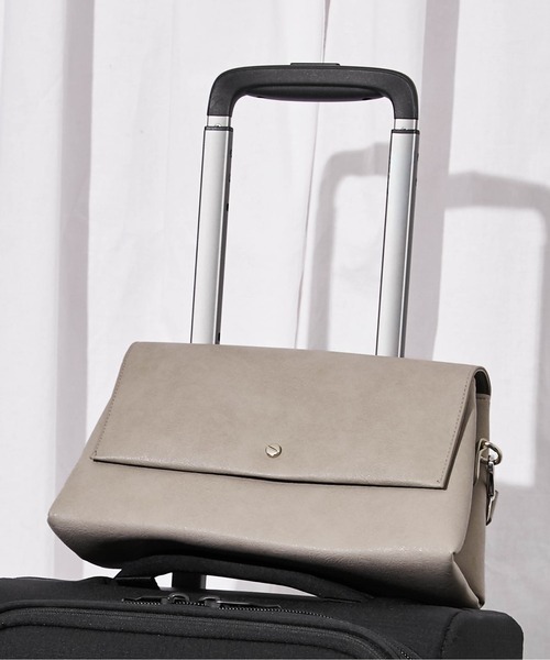 GORGE(ゴージ)の「《太ショルダー×フラップ》ショルダーバッグ/カジュアル/オールシーズン/全3色(ショルダーバッグ・レディース・グレー/アイボリー/ブラック・F)」の20枚目の写真