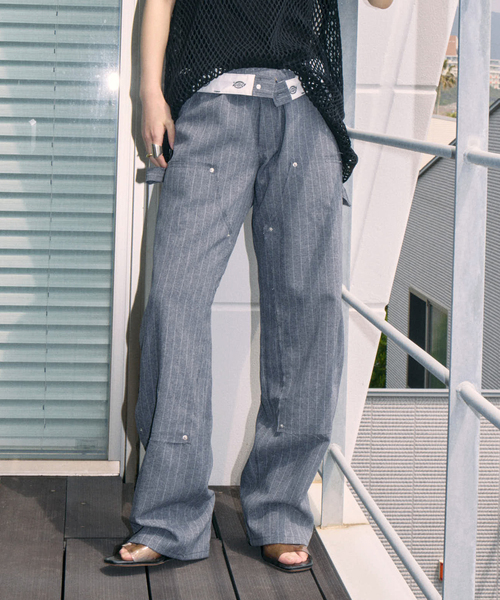 Dickies(ディッキーズ)の「Dickies 別注 PAINTER パンツ(その他パンツ・レディース・ホワイト/チャコールグレー・30/32)」の2枚目の写真