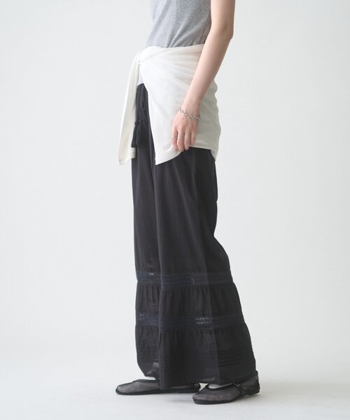 CIAOPANIC TYPY(チャオパニックティピー)の「【india】ピンタックレースフレアパンツ(その他パンツ・レディース・ブラック/オフホワイト/ブラウン・LARGE/MEDIUM/SMALL)」の18枚目の写真