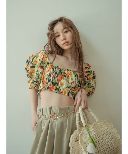 LILY BROWN（リリーブラウン）の「フラワーチャーム付きラッフルかご