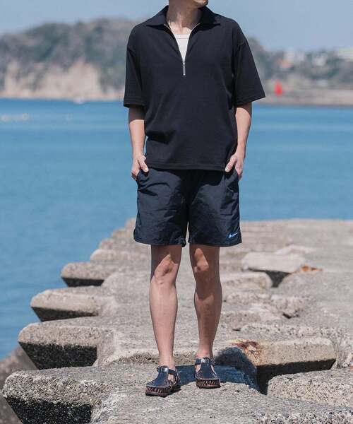 NIKE(ナイキ)の「《WEB限定》NIKE SWIM (ナイキ スイム) 限定 ボレーショーツ(その他パンツ・メンズ・グリーン/チャコールグレー/ブラック/ベージュ・XX-LARGE/X-LARGE/LARGE/MEDIUM)」の18枚目の写真