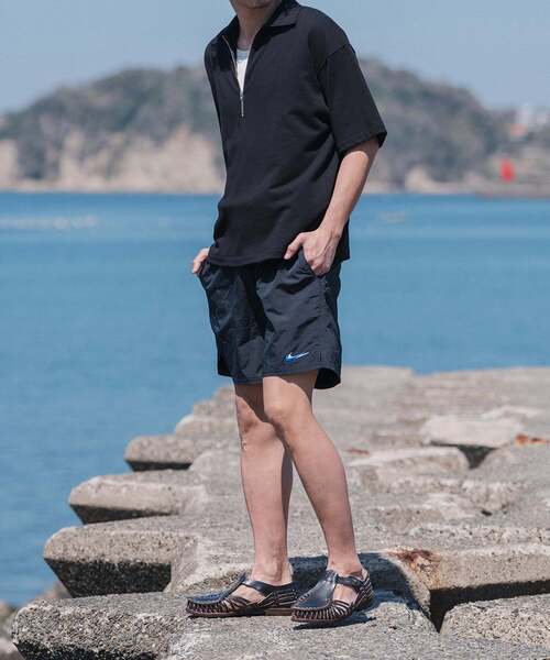 NIKE(ナイキ)の「《WEB限定》NIKE SWIM (ナイキ スイム) 限定 ボレーショーツ(その他パンツ・メンズ・グリーン/チャコールグレー/ブラック/ベージュ・XX-LARGE/X-LARGE/LARGE/MEDIUM)」の19枚目の写真
