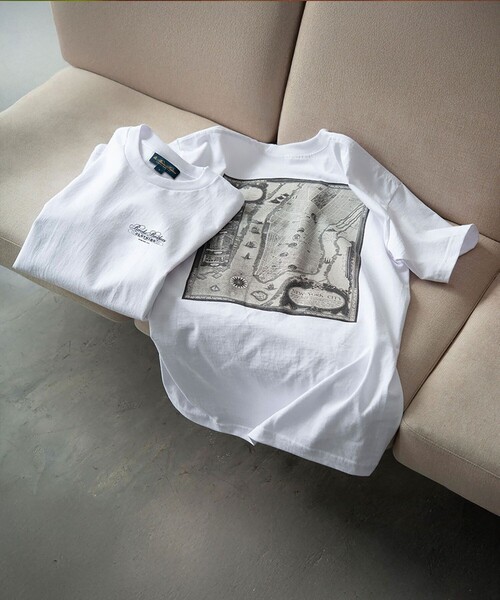BROOKS BROTHERS（ブルックスブラザーズ）の「コットン　アーカイブプリント　Tシャツ　Made in USA（Tシャツ/カットソー・メンズ・ブラック/ブラック系その他/ホワイト/ホワイト系その他・LARGE/MEDIUM/SMALL）」の2枚目の写真