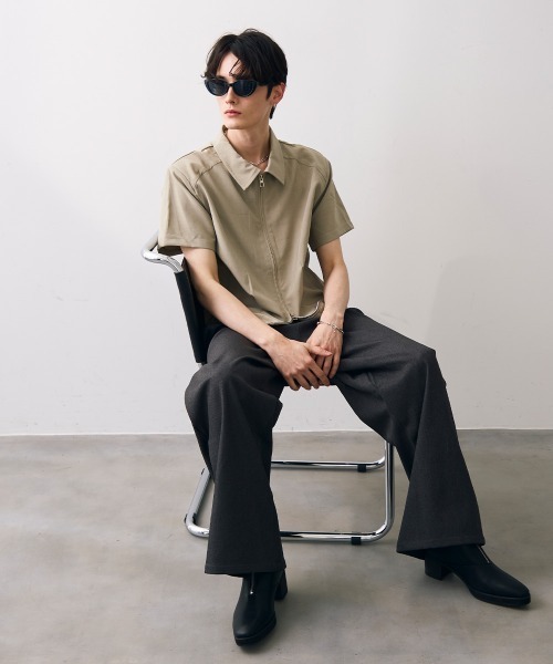 Shoowtime(ショウタイム)の「Cropped double zip shirt jacket / ショート丈ダブルジップシャツジャケット(シャツ/ブラウス・メンズ・カーキ/ブラック・MEDIUM/LARGE/X-LARGE)」の8枚目の写真