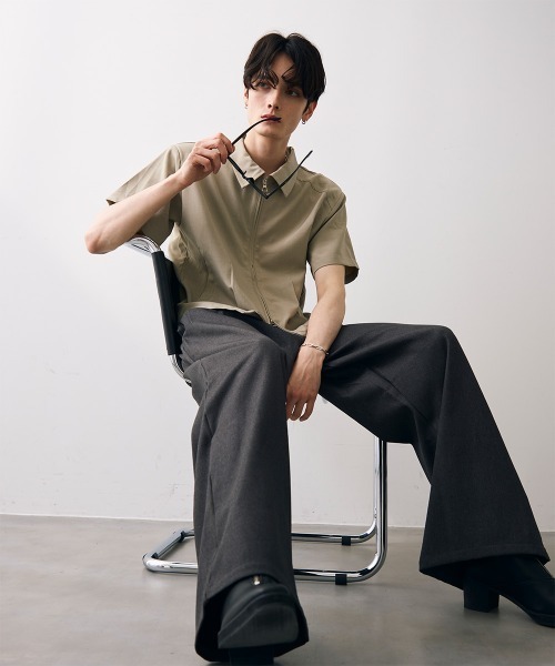 Shoowtime(ショウタイム)の「Cropped double zip shirt jacket / ショート丈ダブルジップシャツジャケット(シャツ/ブラウス・メンズ・カーキ/ブラック・MEDIUM/LARGE/X-LARGE)」の10枚目の写真