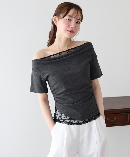 BLUEEAST（ブルーイースト）の「レースドッキングドレープカットソー（Tシャツ/カットソー・レディース・ブルー/グレー/ベージュ/ブラック/チャコールグレー・MEDIUM）」の2枚目の写真