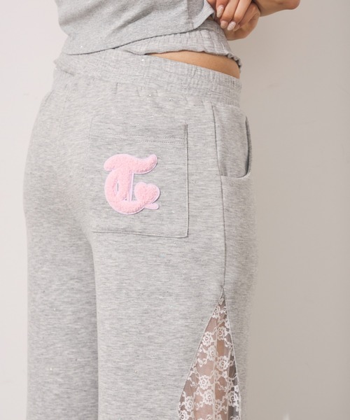 TITTY&CO.(ティティーアンドコー)の「ラメウエストレースクロスパンツ(スウェットパンツ・レディース・グレー/ブラック/ピンク・X-SMALL/MEDIUM/SMALL)」の22枚目の写真