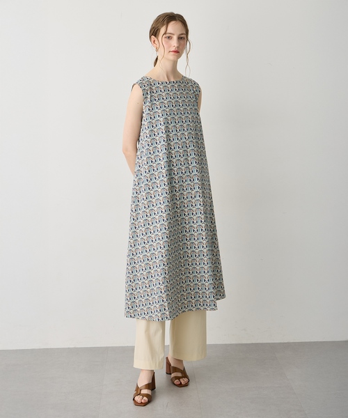 LE SOUK HOLIDAY(ルスークホリデー)の「【Liberty】リバティボートネックワンピース(ワンピース・レディース・ネイビー/オフホワイト・M/L)」の11枚目の写真