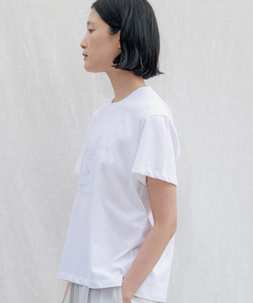 STEP AROUND(ステップアラウンド)の「Prague park graphic Tee_WHITE(Tシャツ/カットソー・レディース・その他・FREE)」の2枚目の写真
