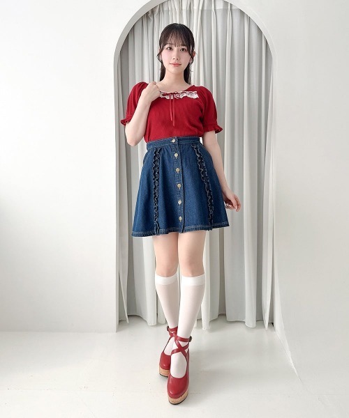 F i.n.t（フィント）の「フリル使いデニムミニスカート/fint フィント（デニムスカート・レディース・インディゴブルー/ブラック・FREE）」の4枚目の写真