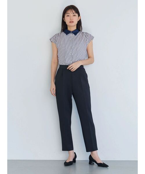 TONAL(トーナル)の「Tモノグラムクレリックフレンチシャツ(シャツ/ブラウス・レディース・アイボリー/ネイビー・MEDIUM)」の10枚目の写真