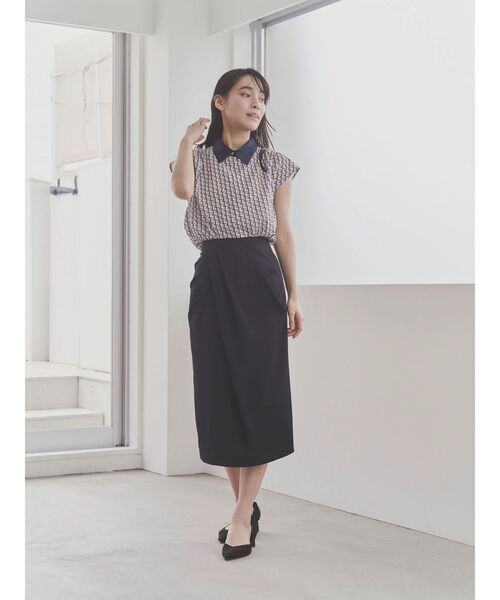 TONAL(トーナル)の「Tモノグラムクレリックフレンチシャツ(シャツ/ブラウス・レディース・アイボリー/ネイビー・MEDIUM)」の14枚目の写真