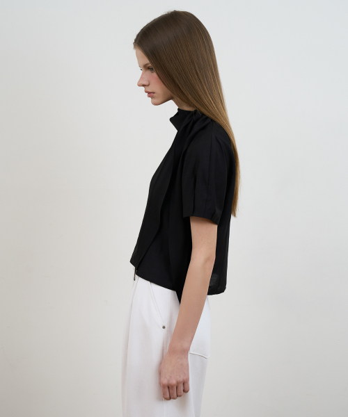DEHEVE（デヘヴェ）の「Cowl Neck Scarf Blouse [Black]（シャツ/ブラウス・レディース・ブラック・SMALL/MEDIUM）」の7枚目の写真