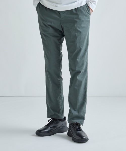 MEN'S BIGI(メンズビギ)の「COLE HAAN Original Grand Neo Arc Quick-On Wingtip Oxfords(スニーカー・メンズ・ブラック・01/02)」の4枚目の写真