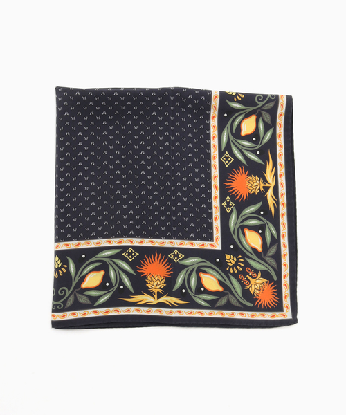 EDIFICE(エディフィス)の「fursac (フルサック) Paisley Scarf(その他小物・メンズ・ネイビー・FREE)」の1枚目の写真