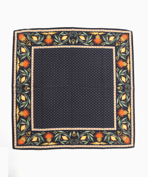 EDIFICE(エディフィス)の「fursac (フルサック) Paisley Scarf(その他小物・メンズ・ネイビー・FREE)」の2枚目の写真