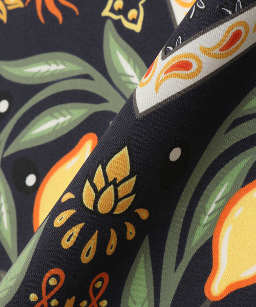 EDIFICE(エディフィス)の「fursac (フルサック) Paisley Scarf(その他小物・メンズ・ネイビー・FREE)」の4枚目の写真