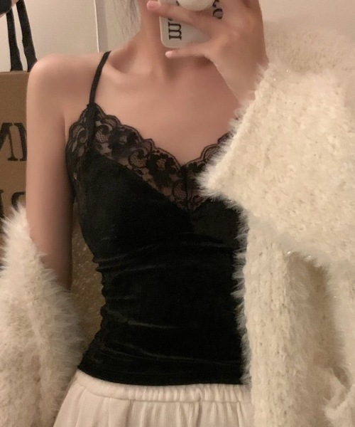 Lace Ladies(レースレディース)の「レース 切替 ベロア調 カップ付き キャミソール(キャミソール・レディース・ブラウン/グレー/アイボリー/ブラック/ホワイト・FREE)」の1枚目の写真