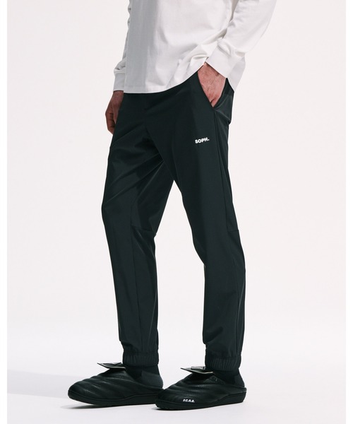 F.C.Real Bristol(エフシーレアルブリストル)の「CORDURA 4-WAY STRETCH JOGGER PANTS(その他パンツ・メンズ・ブラック/グレイッシュベージュ・MEDIUM/SMALL/XX-LARGE/X-LARGE/LARGE)」の5枚目の写真