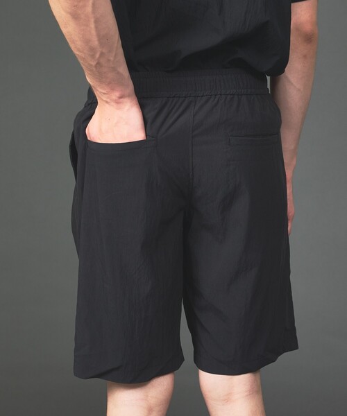 5351 POUR LES HOMMES(ゴーサンゴーイチプールオム)の「【セットアップ対応】セルロース ナイロン 2タック ショートパンツ(その他パンツ・メンズ・ブラック/グレー・46/44/48/50)」の9枚目の写真