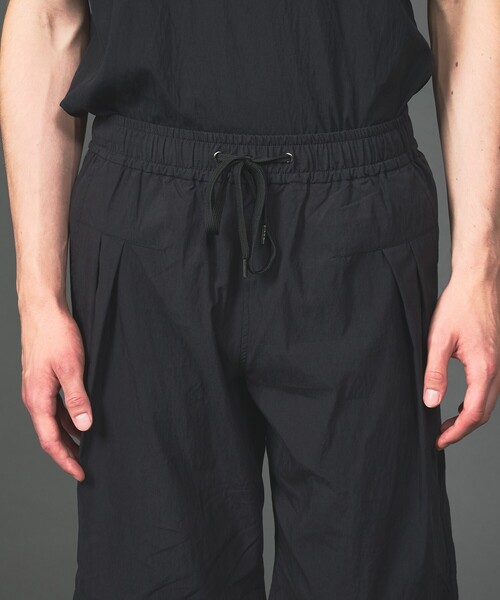 5351 POUR LES HOMMES(ゴーサンゴーイチプールオム)の「【セットアップ対応】セルロース ナイロン 2タック ショートパンツ(その他パンツ・メンズ・ブラック/グレー・46/44/48/50)」の10枚目の写真