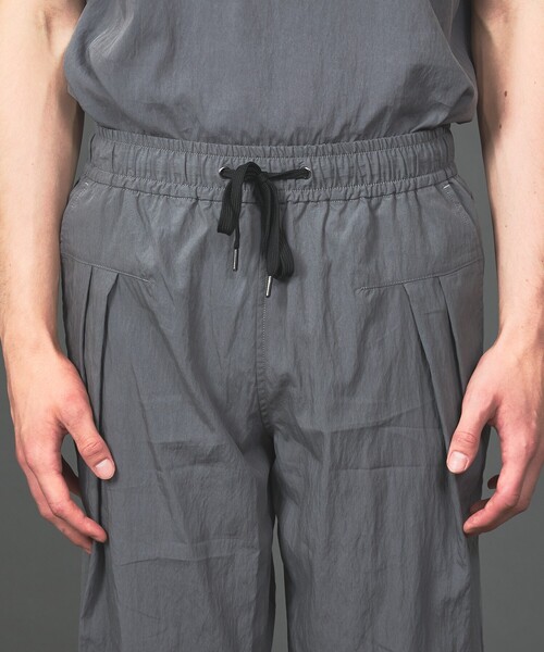 5351 POUR LES HOMMES(ゴーサンゴーイチプールオム)の「【セットアップ対応】セルロース ナイロン 2タック ショートパンツ(その他パンツ・メンズ・ブラック/グレー・46/44/48/50)」の22枚目の写真