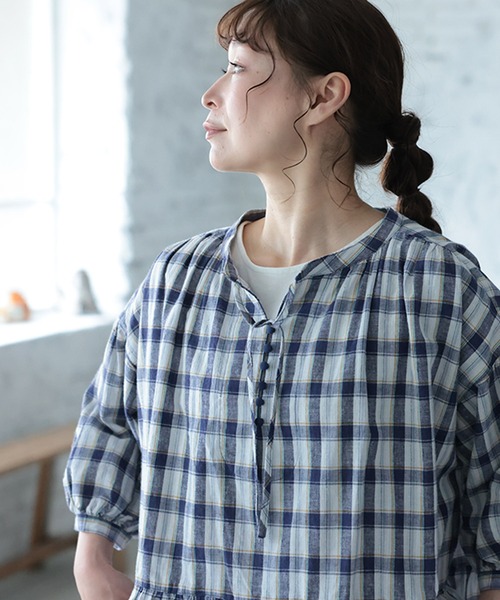 soulberry(ソウルベリー)の「朝顔チェックのブラウス(シャツ/ブラウス・レディース・オフホワイト・LL/3L/4L/5L/M/L)」の11枚目の写真