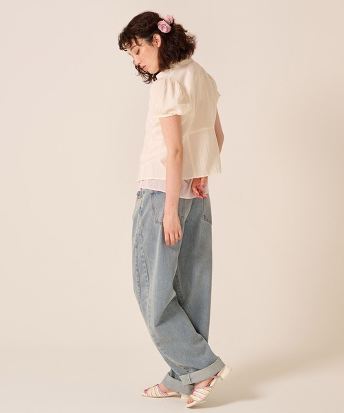 TINA：JOJUN（ティーナジョジュン）の「ルーズフィット カーブ デニムパンツ TINA：JOJUN（その他パンツ・レディース・サックスブルー/インディゴブルー・S/M）」の6枚目の写真
