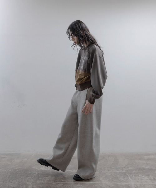 Eimee Law(エイミーロウ)の「リメイクライクエンブロ ロゴトップス(その他トップス・レディース・モカ/グレー/ブラック・FREE)」の15枚目の写真