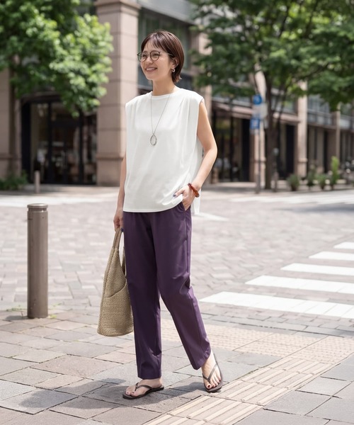 STYLE DELI(スタイルデリ)の「接触冷感Wタックカットソートップス(Tシャツ/カットソー・レディース・ブラック/イエロー/ホワイト・FREE)」の4枚目の写真