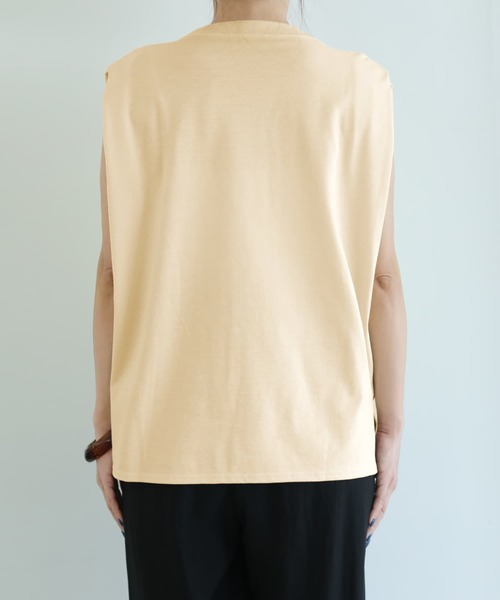 STYLE DELI(スタイルデリ)の「接触冷感Wタックカットソートップス(Tシャツ/カットソー・レディース・ブラック/イエロー/ホワイト・FREE)」の18枚目の写真