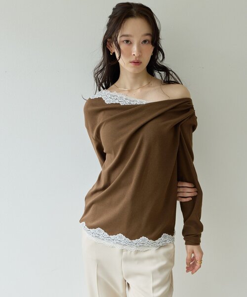 DISCOAT(ディスコート)の「【Noka】レース使いドレーププルオーバー《WEB限定》(Tシャツ/カットソー・レディース・ブラウン/ブラック/アイボリー・FREE)」の6枚目の写真