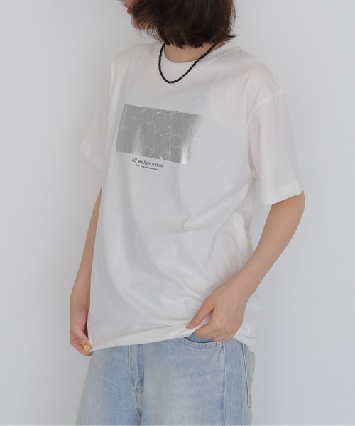 HER CLOSET(ハークローゼット)の「【HER CLOSET】クラッシュ箔 Tシャツ CRASHED FOIL T-SHIRT(Tシャツ/カットソー・レディース・ブラック/オフホワイト・L/M/S)」の21枚目の写真