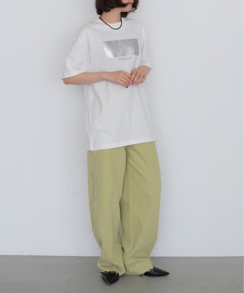 HER CLOSET(ハークローゼット)の「【HER CLOSET】クラッシュ箔 Tシャツ CRASHED FOIL T-SHIRT(Tシャツ/カットソー・レディース・ブラック/オフホワイト・L/M/S)」の4枚目の写真