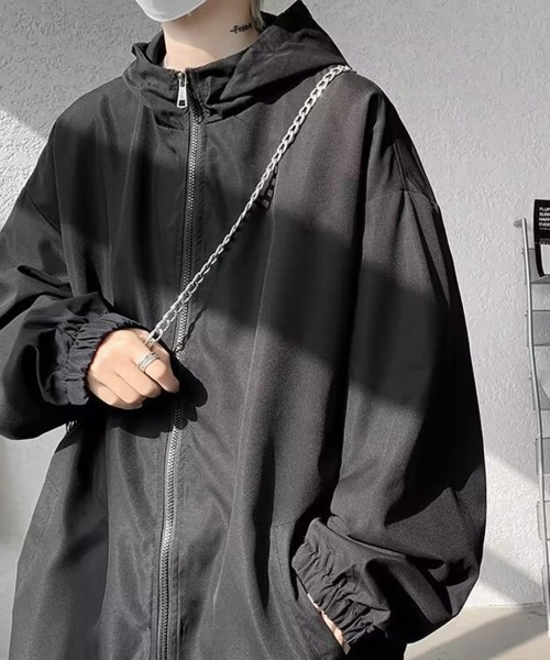 KELVIN(ケルヴァン)の「Light Hood Zip Jacket ライトフードジップジャケット(ブルゾン・メンズ・ブラック・MEDIUM/LARGE)」の2枚目の写真