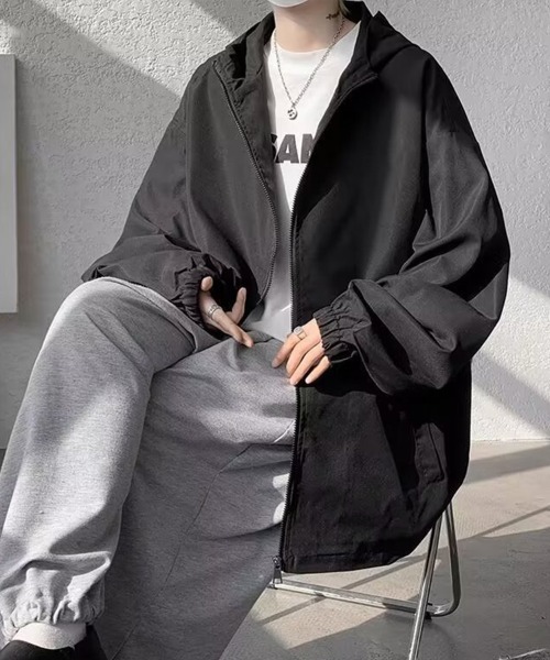 KELVIN(ケルヴァン)の「Light Hood Zip Jacket ライトフードジップジャケット(ブルゾン・メンズ・ブラック・MEDIUM/LARGE)」の3枚目の写真