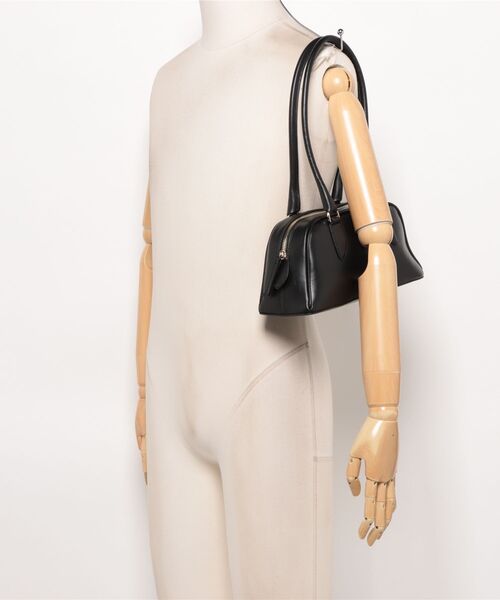 A.P.C.（アーペーセー）の「SAC PALOMA SMALL（ショルダーバッグ・メンズ・ブラック・ONESIZE）」の4枚目の写真