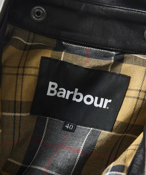 Firsthand(ファーストハンド)の「Barbour × Firsthand/バブアー 別注 BEDALE OS SLEEVE / 別注 オーバーサイズ ビデイル ジャケット(ブルゾン・メンズ・ブラック/オリーブ・40/38/42/36/34)」の10枚目の写真